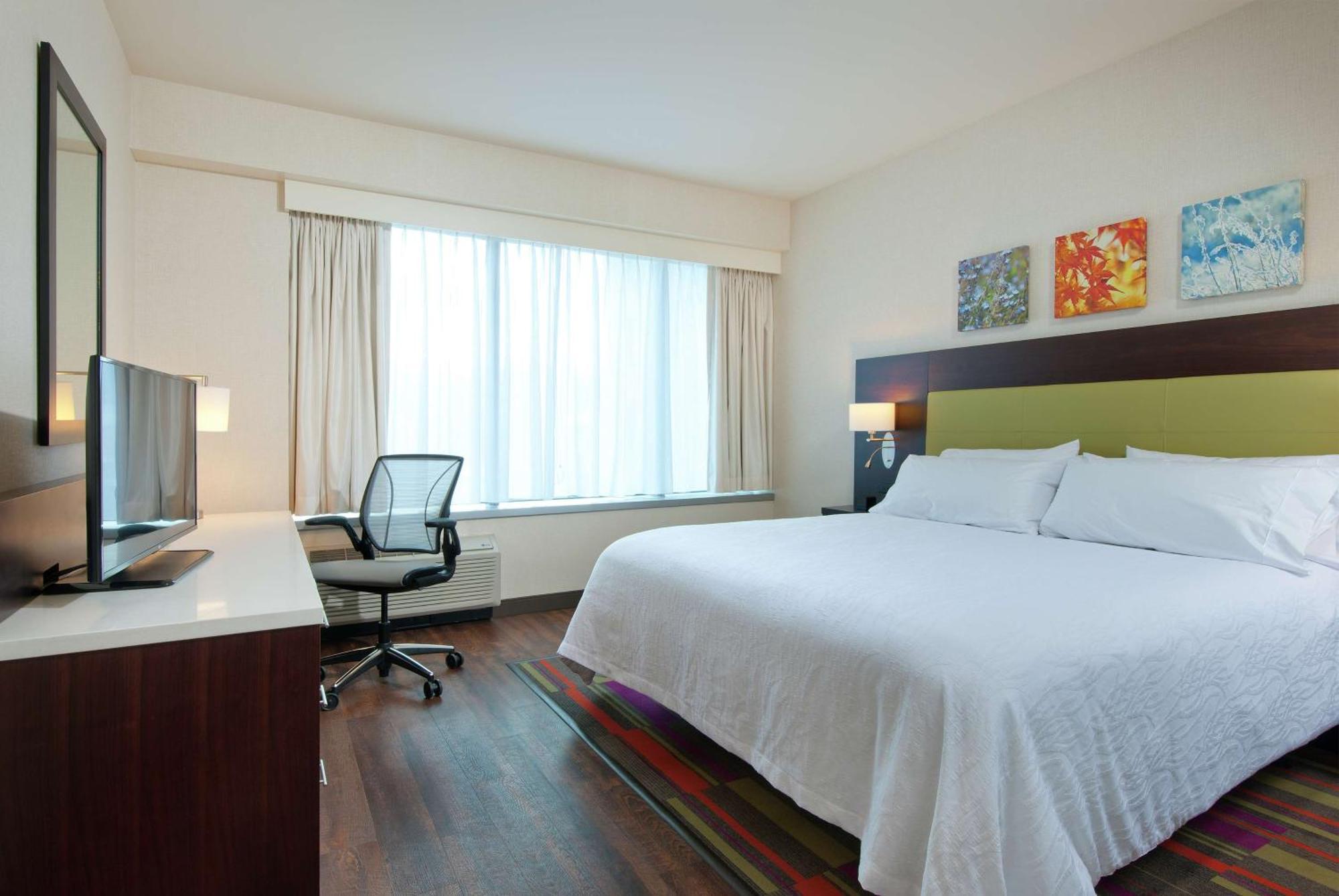 Hilton Garden Inn Pittsburgh Downtown Екстериор снимка