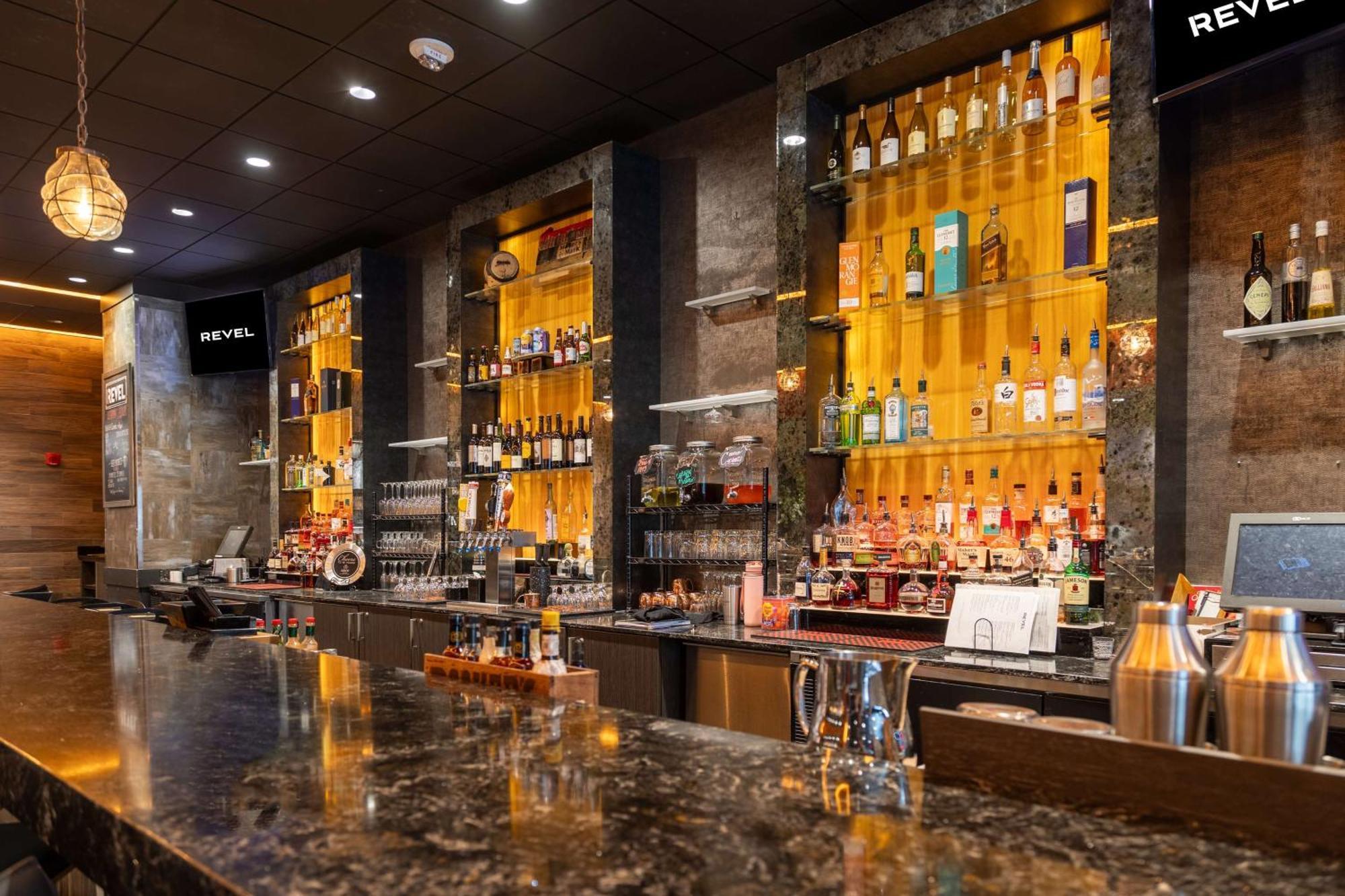 Hilton Garden Inn Pittsburgh Downtown Екстериор снимка